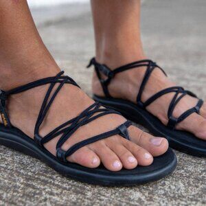 Teva Women's Voya Infinity Sandal